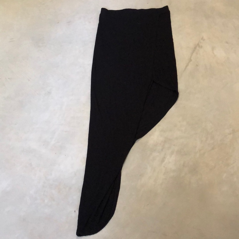BCBG black skirt